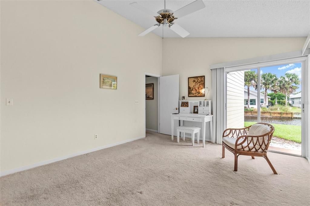 For Sale: $559,000 (3 beds, 2 baths, 1382 Square Feet)