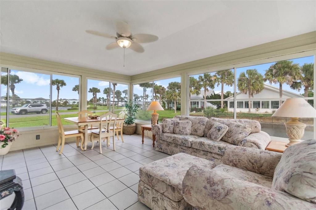 For Sale: $559,000 (3 beds, 2 baths, 1382 Square Feet)