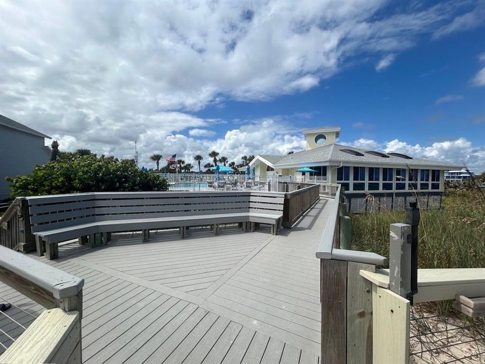 For Sale: $559,000 (3 beds, 2 baths, 1382 Square Feet)