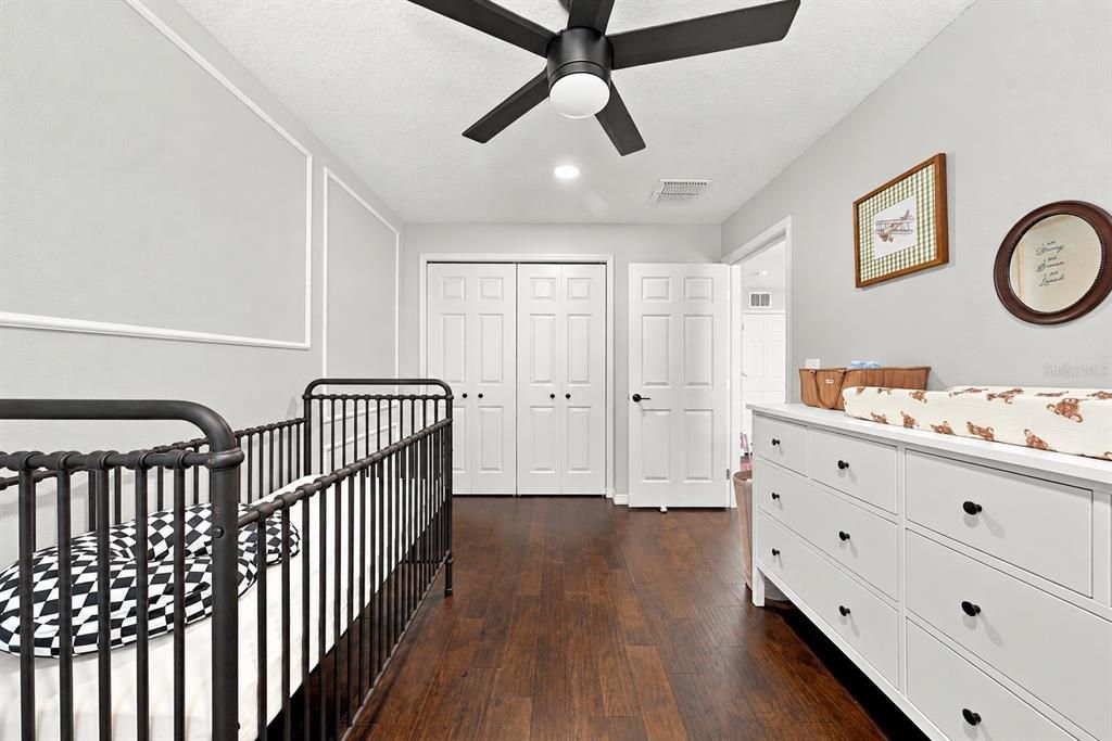 For Sale: $575,000 (6 beds, 4 baths, 3566 Square Feet)