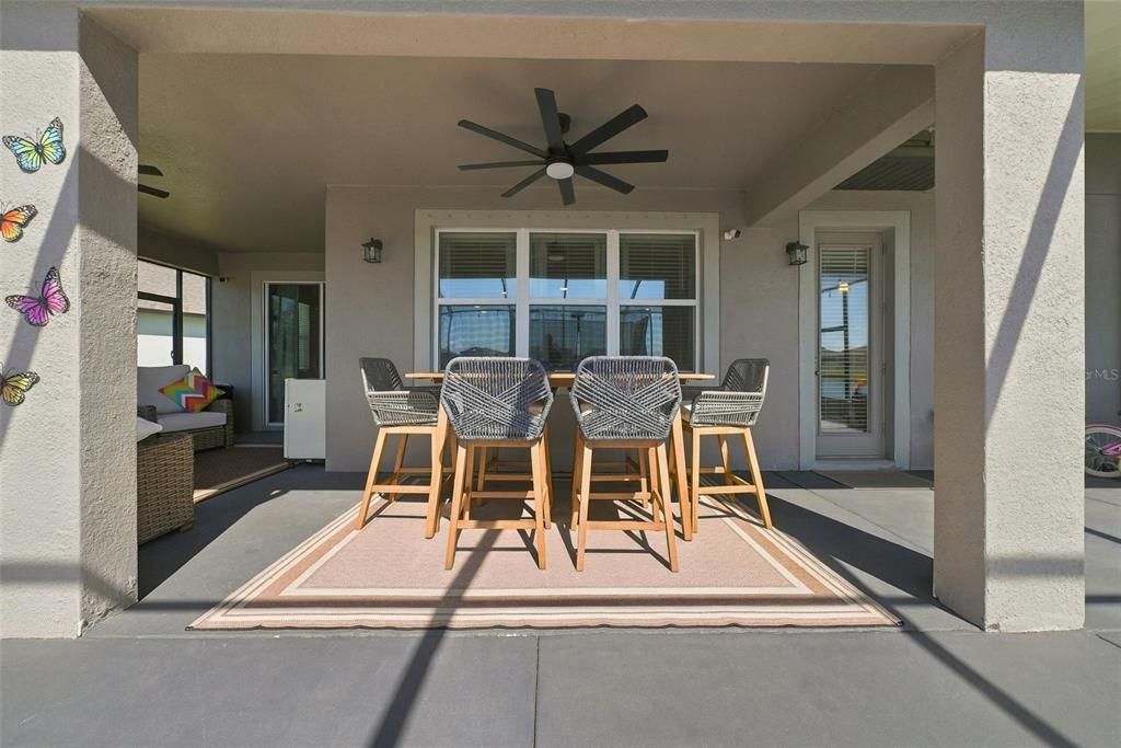 For Sale: $575,000 (6 beds, 4 baths, 3566 Square Feet)