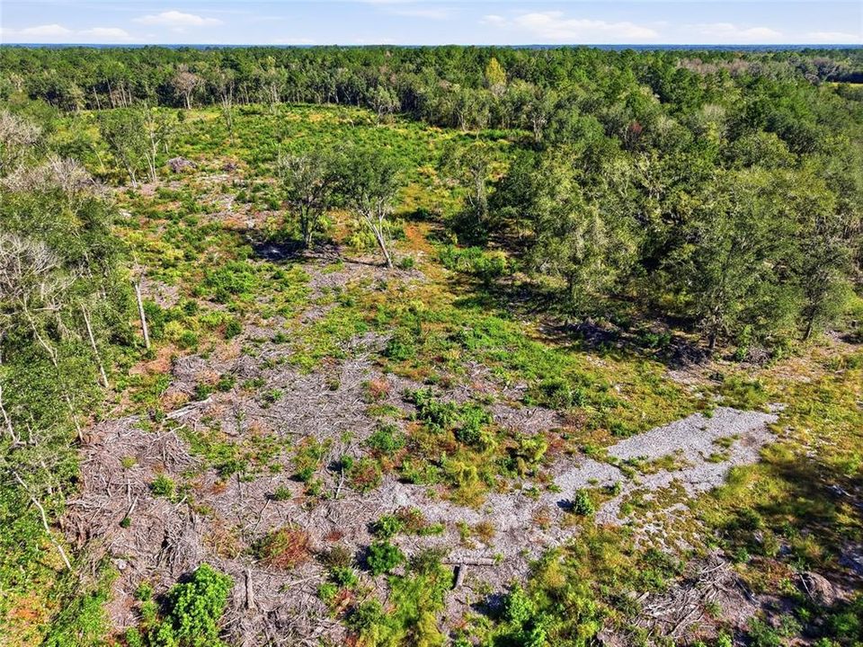 На продажу: $524,500 (26.65 acres)