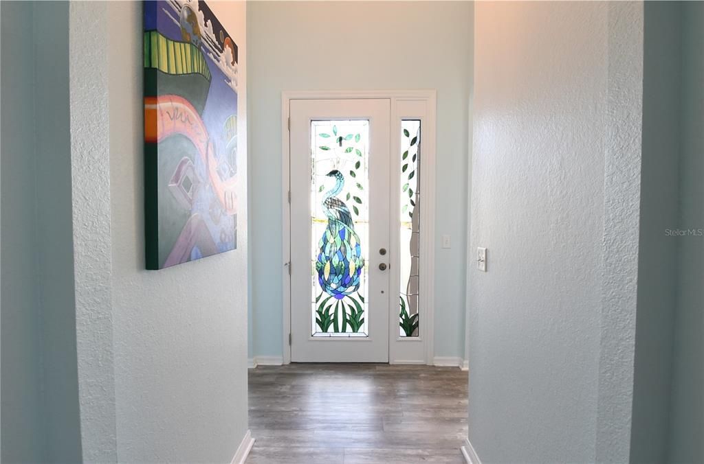 For Sale: $549,900 (3 beds, 2 baths, 1895 Square Feet)