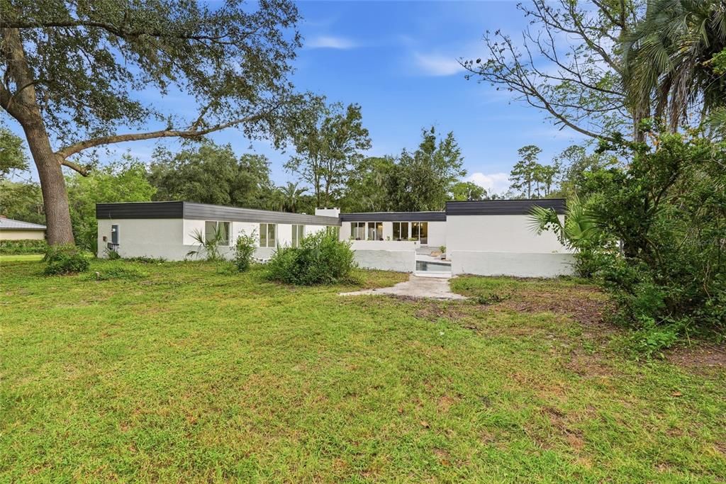 En Venta: $499,900 (4 camas, 2 baños, 2416 Pies cuadrados)