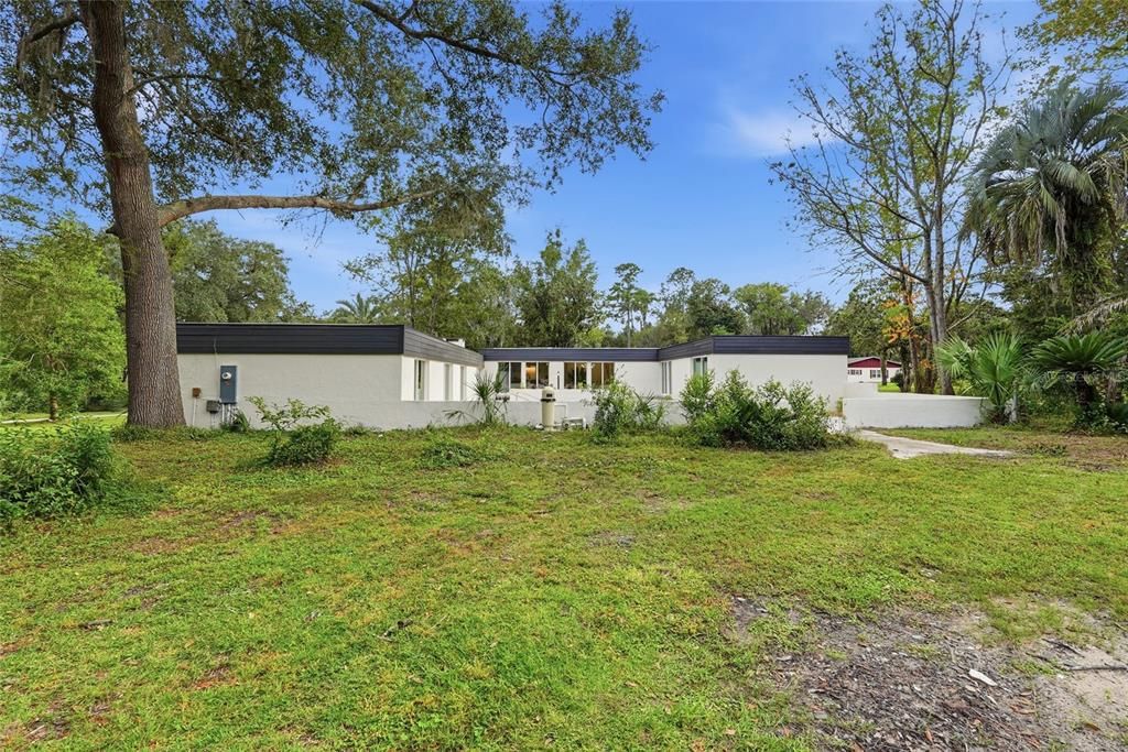 En Venta: $499,900 (4 camas, 2 baños, 2416 Pies cuadrados)