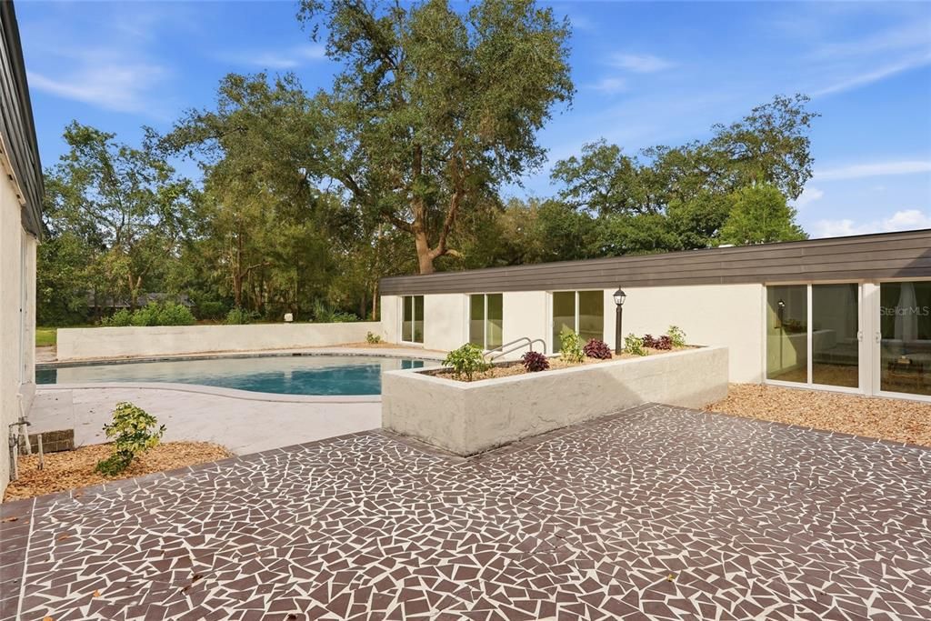 En Venta: $499,900 (4 camas, 2 baños, 2416 Pies cuadrados)