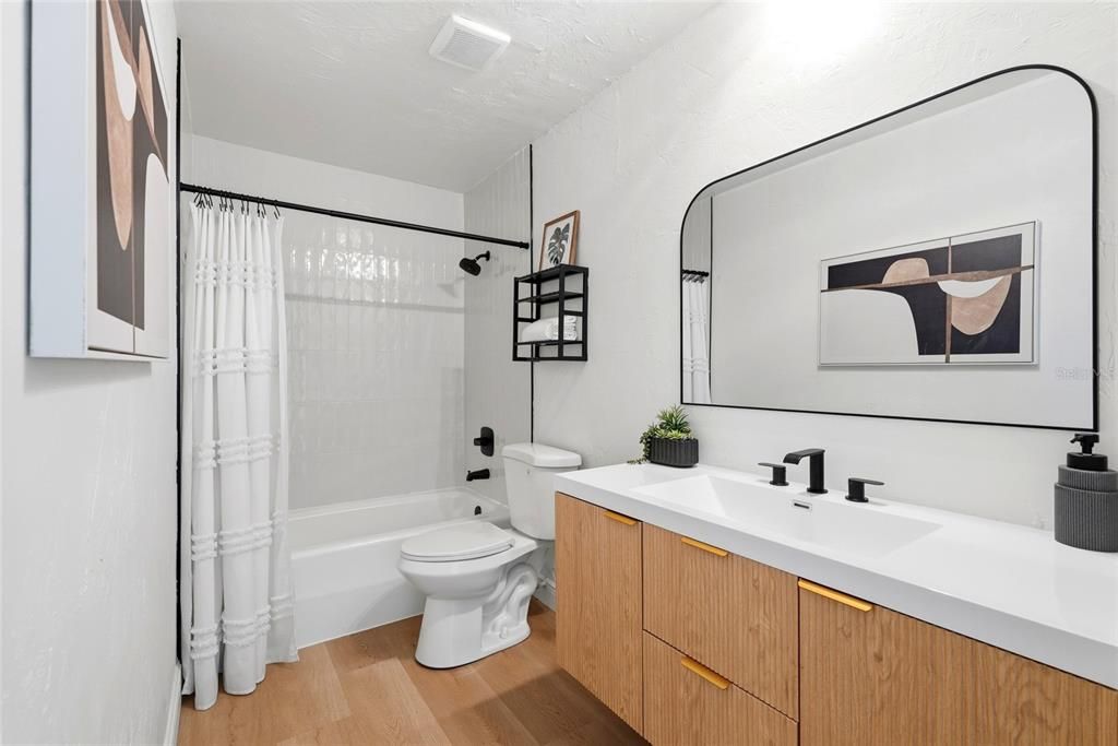 En Venta: $499,900 (4 camas, 2 baños, 2416 Pies cuadrados)