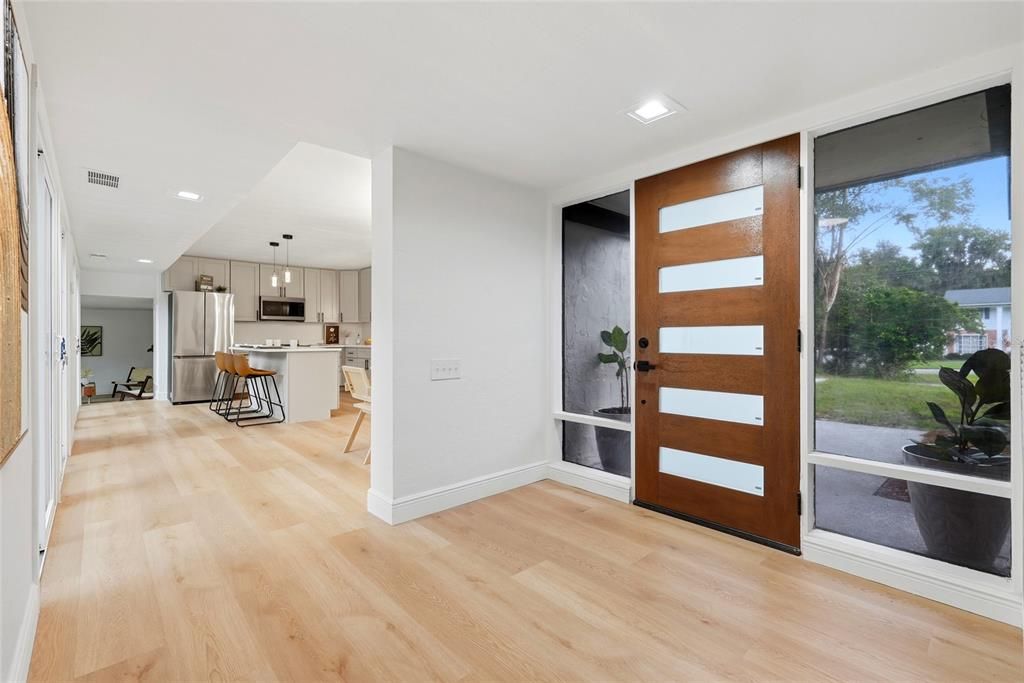 En Venta: $499,900 (4 camas, 2 baños, 2416 Pies cuadrados)