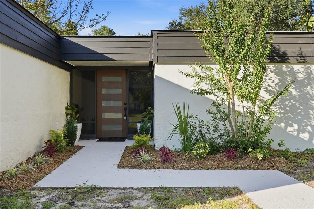 En Venta: $499,900 (4 camas, 2 baños, 2416 Pies cuadrados)