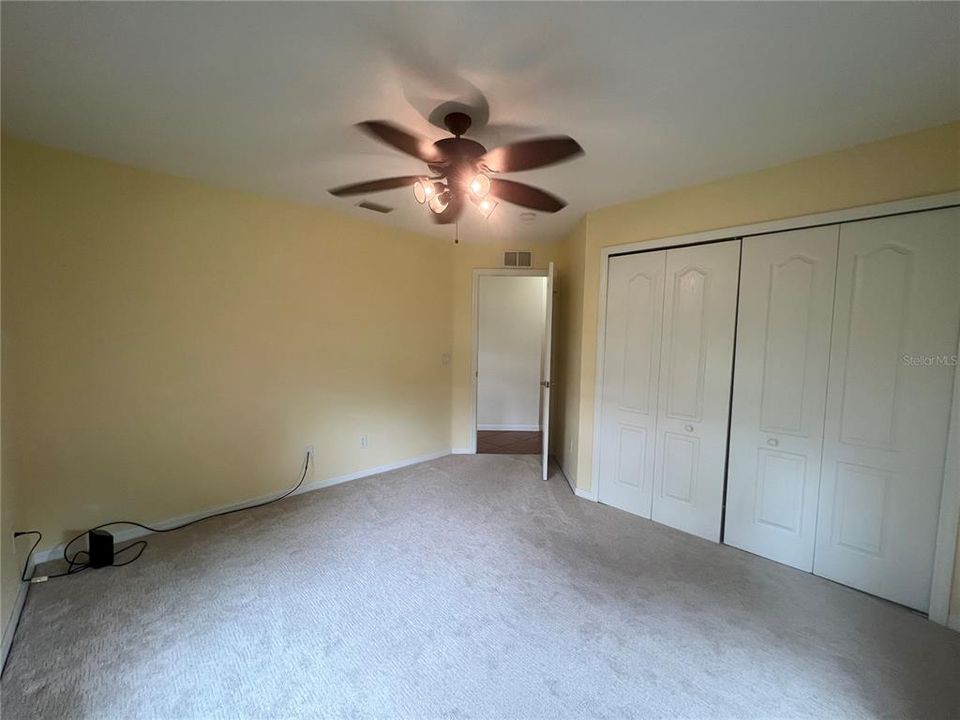 В аренду: $2,350 (3 спален, 2 ванн, 1249 Квадратных фут)
