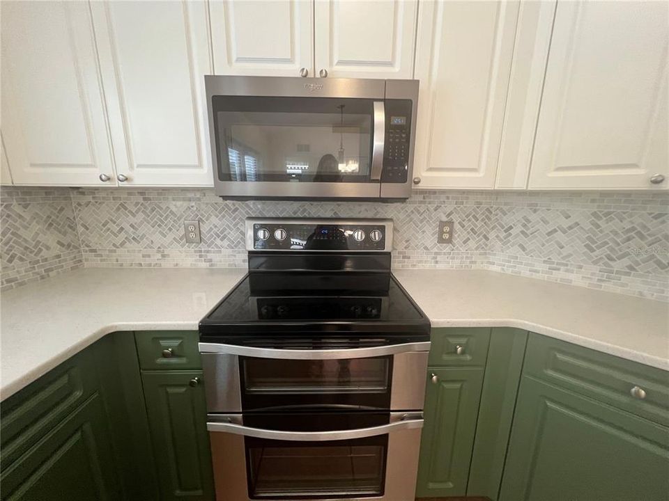 В аренду: $2,350 (3 спален, 2 ванн, 1249 Квадратных фут)