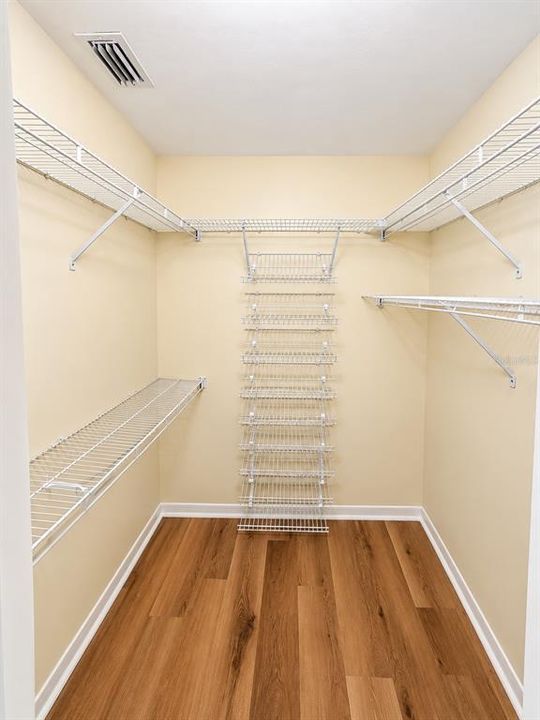 En Venta: $349,000 (3 camas, 2 baños, 1642 Pies cuadrados)