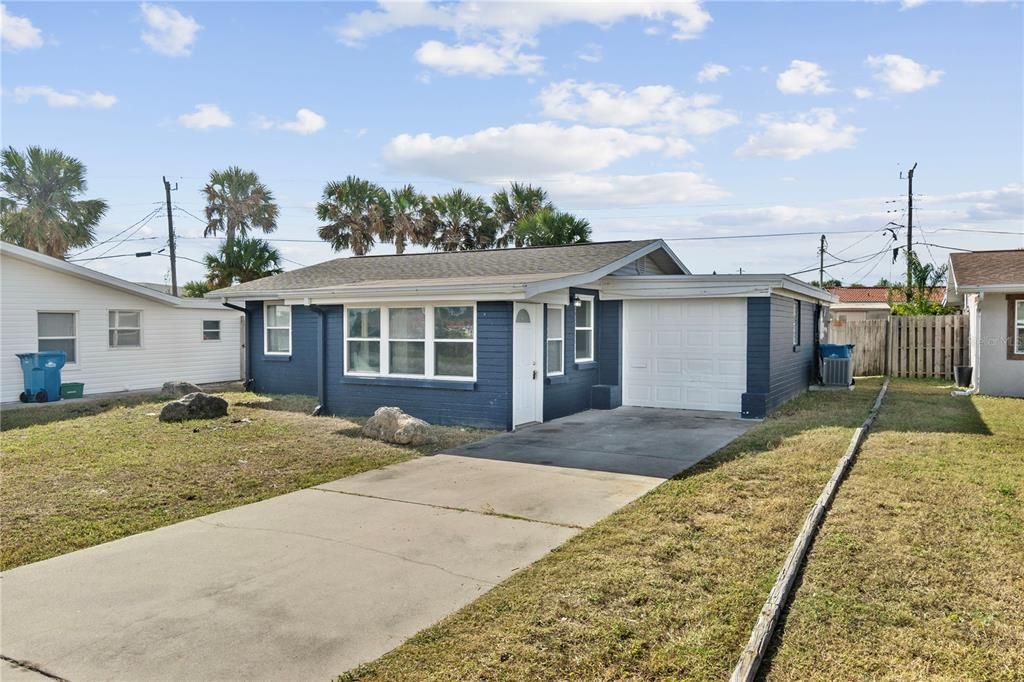 En Venta: $299,900 (2 camas, 1 baños, 931 Pies cuadrados)