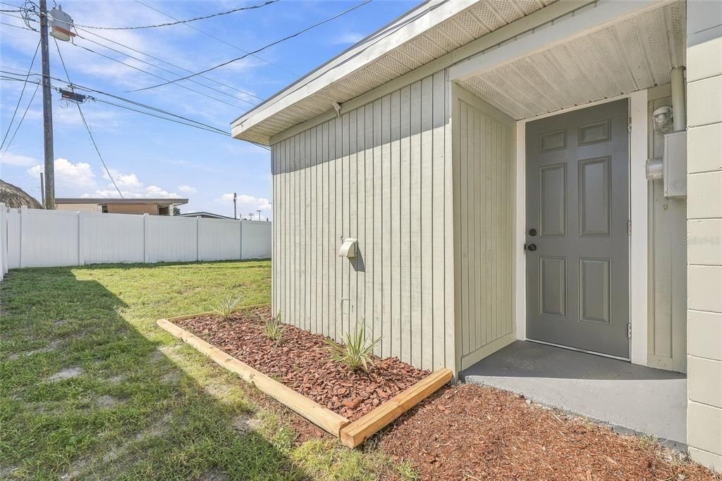 На продажу: $409,900 (4 спален, 3 ванн, 1436 Квадратных фут)