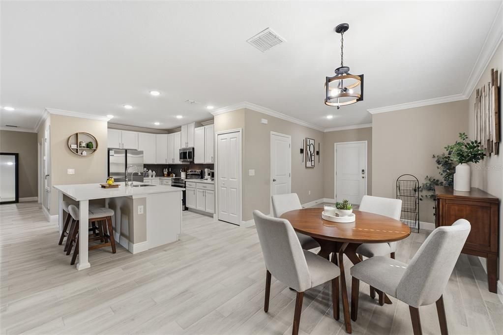 For Sale: $600,000 (4 beds, 2 baths, 3269 Square Feet)