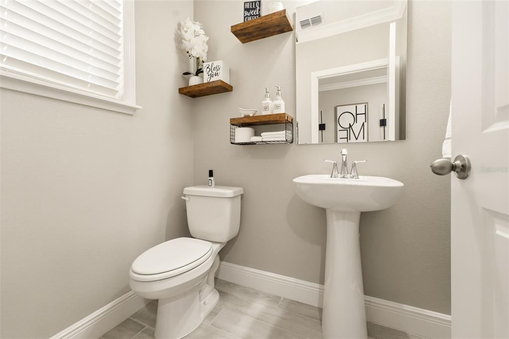 For Sale: $600,000 (4 beds, 2 baths, 3269 Square Feet)