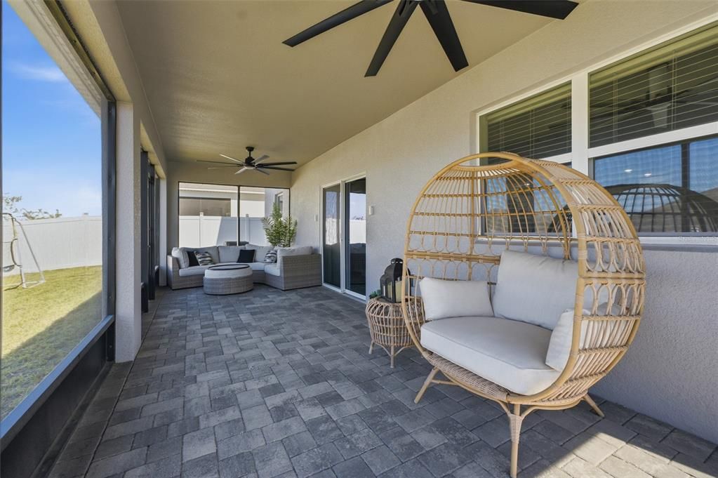 For Sale: $600,000 (4 beds, 2 baths, 3269 Square Feet)