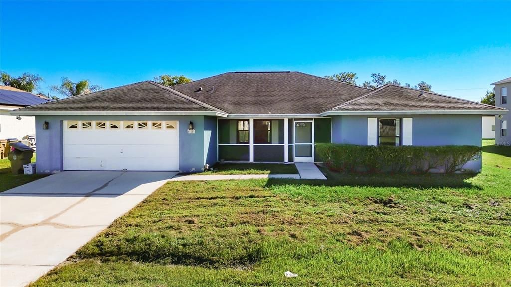 En Venta: $299,900 (4 camas, 2 baños, 2011 Pies cuadrados)