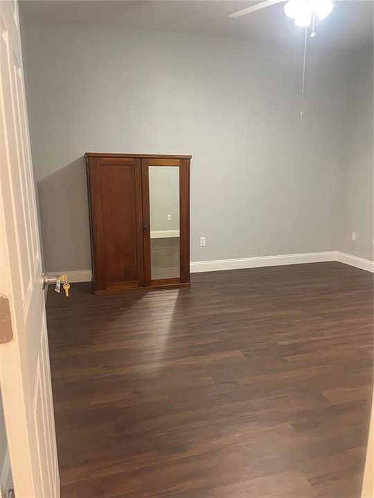 For Sale: $187,900 (3 beds, 2 baths, 1260 Square Feet)