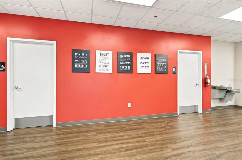 For Sale: $6,000,000 (0 beds, 0 baths, 20050 Square Feet)