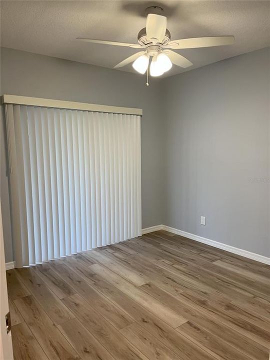 For Sale: $295,000 (3 beds, 2 baths, 1182 Square Feet)