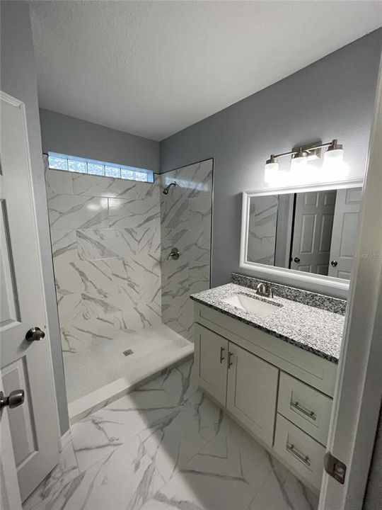 For Sale: $295,000 (3 beds, 2 baths, 1182 Square Feet)