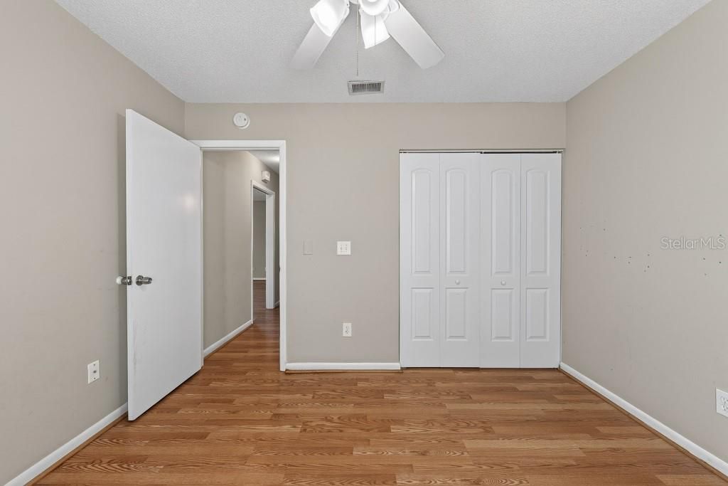 For Sale: $325,000 (3 beds, 2 baths, 1605 Square Feet)