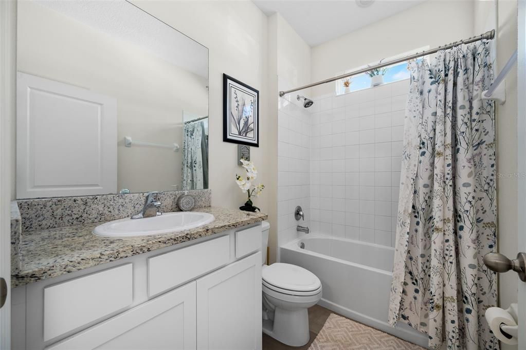For Sale: $414,900 (4 beds, 3 baths, 2344 Square Feet)