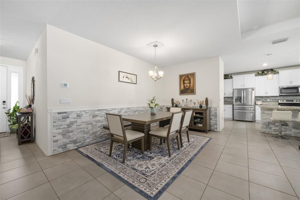 For Sale: $414,900 (4 beds, 3 baths, 2344 Square Feet)