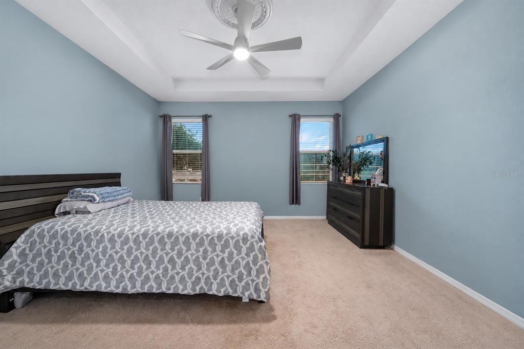 For Sale: $414,900 (4 beds, 3 baths, 2344 Square Feet)