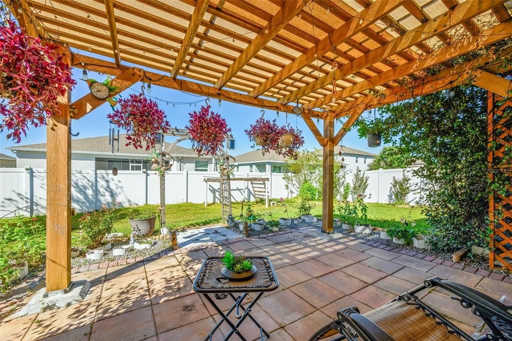For Sale: $414,900 (4 beds, 3 baths, 2344 Square Feet)