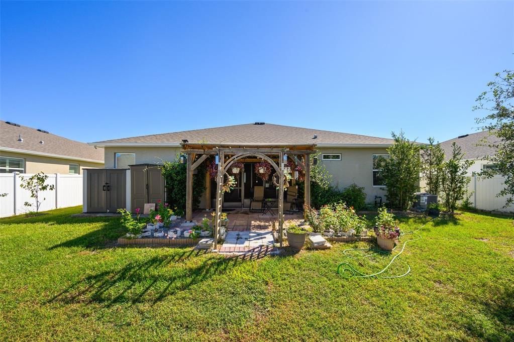 For Sale: $414,900 (4 beds, 3 baths, 2344 Square Feet)