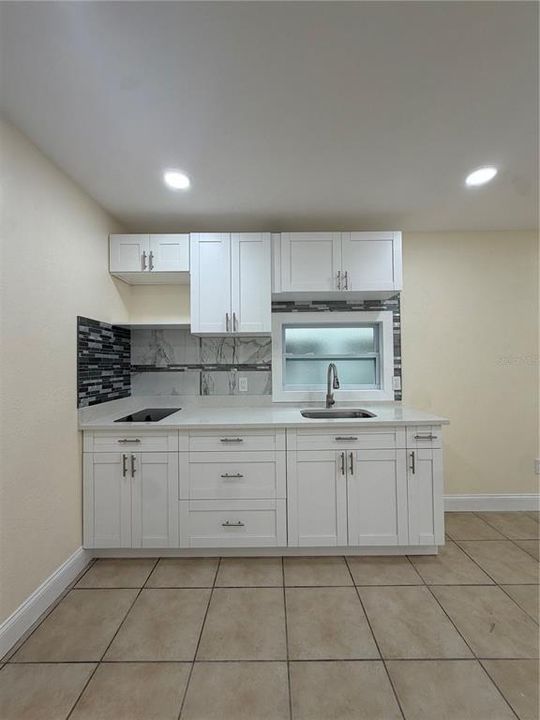 For Rent: $2,600 (3 beds, 2 baths, 1080 Square Feet)