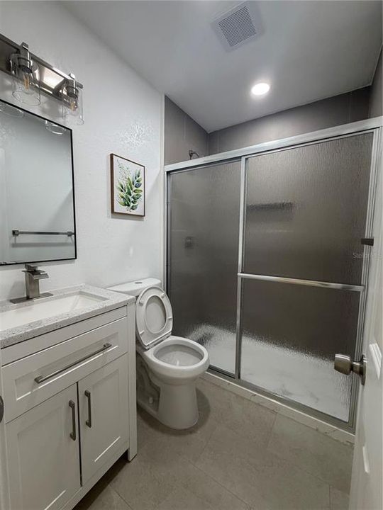 For Rent: $2,600 (3 beds, 2 baths, 1080 Square Feet)