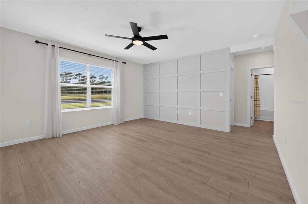 En Venta: $449,900 (5 camas, 3 baños, 2601 Pies cuadrados)