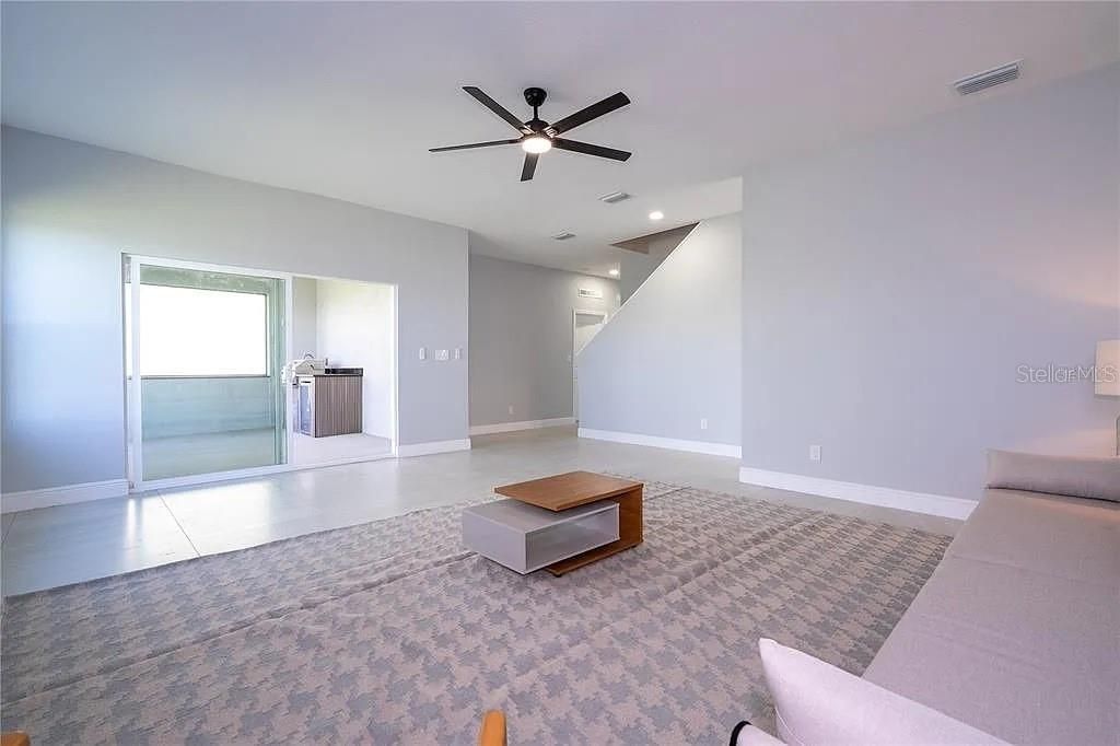 В аренду: $2,950 (4 спален, 4 ванн, 2824 Квадратных фут)