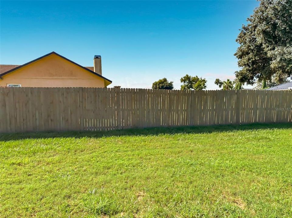 For Sale: $405,999 (3 beds, 2 baths, 1647 Square Feet)