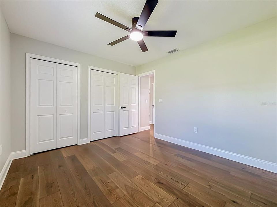 For Sale: $405,999 (3 beds, 2 baths, 1647 Square Feet)