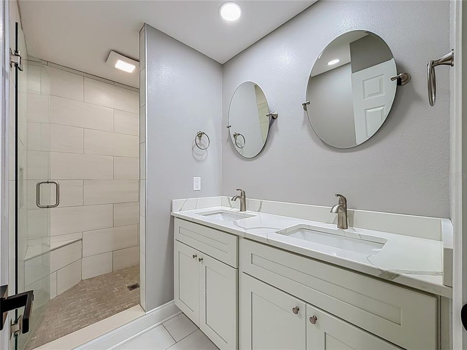 For Sale: $405,999 (3 beds, 2 baths, 1647 Square Feet)