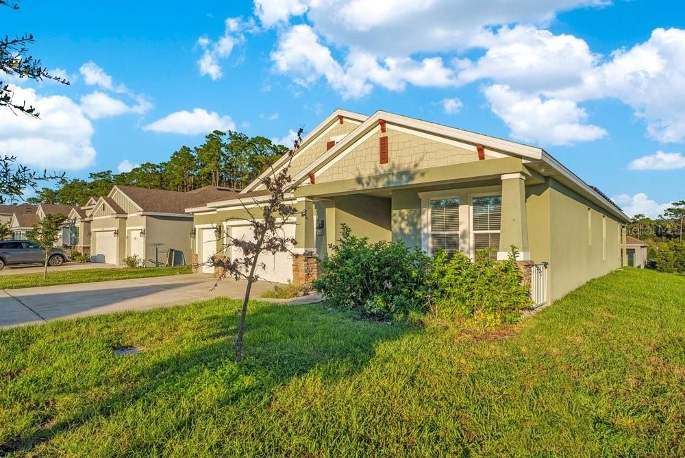 For Sale: $450,000 (4 beds, 3 baths, 2124 Square Feet)