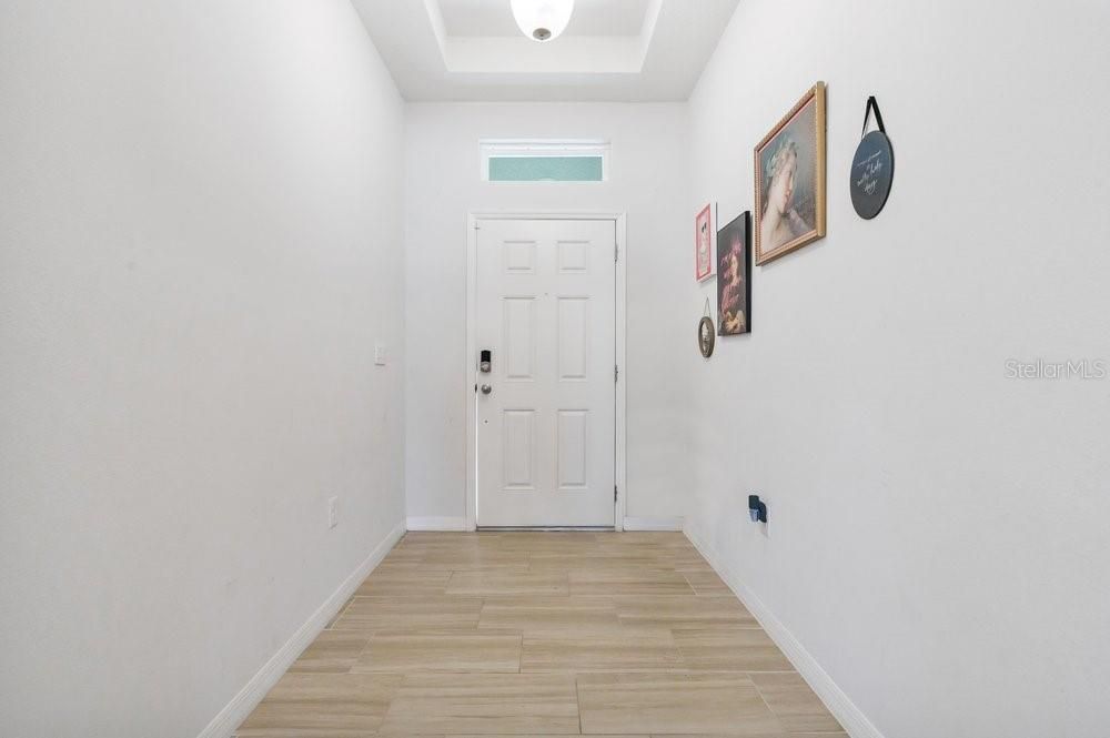 For Sale: $450,000 (4 beds, 3 baths, 2124 Square Feet)
