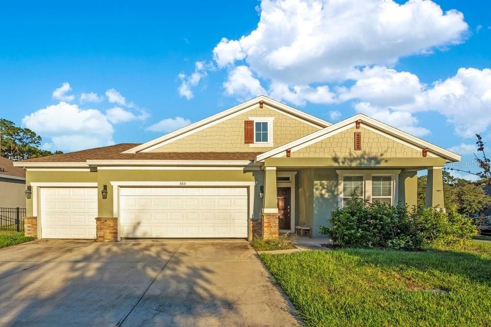 For Sale: $450,000 (4 beds, 3 baths, 2124 Square Feet)