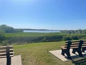 For Sale: $162,500 (2 beds, 2 baths, 1056 Square Feet)
