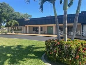 For Sale: $162,500 (2 beds, 2 baths, 1056 Square Feet)