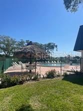 For Sale: $162,500 (2 beds, 2 baths, 1056 Square Feet)