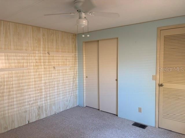 For Sale: $162,500 (2 beds, 2 baths, 1056 Square Feet)