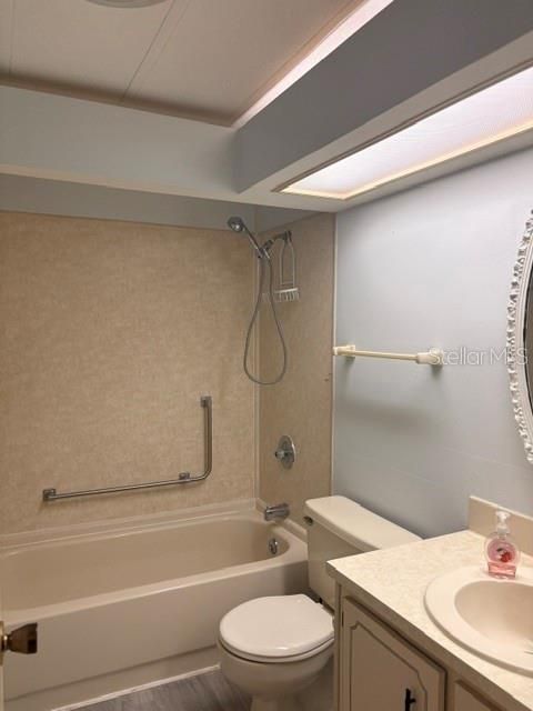 For Sale: $162,500 (2 beds, 2 baths, 1056 Square Feet)