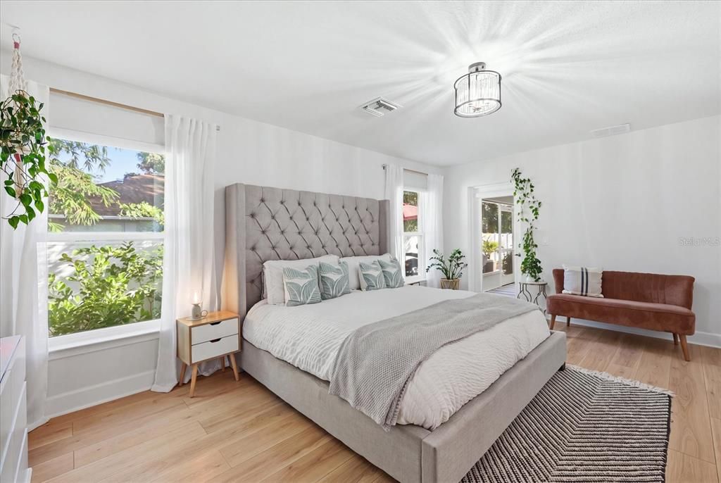 En Venta: $469,900 (4 camas, 2 baños, 2169 Pies cuadrados)
