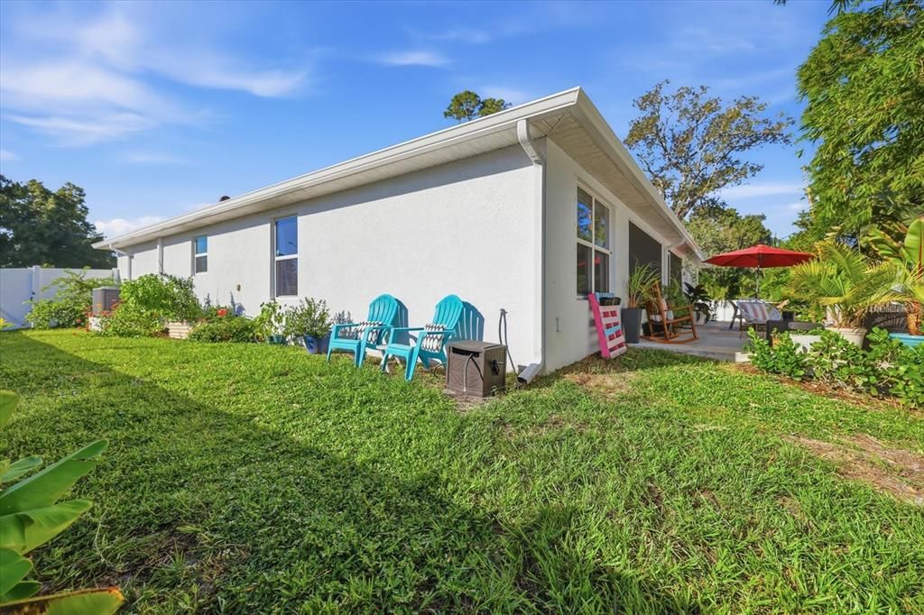 En Venta: $469,900 (4 camas, 2 baños, 2169 Pies cuadrados)