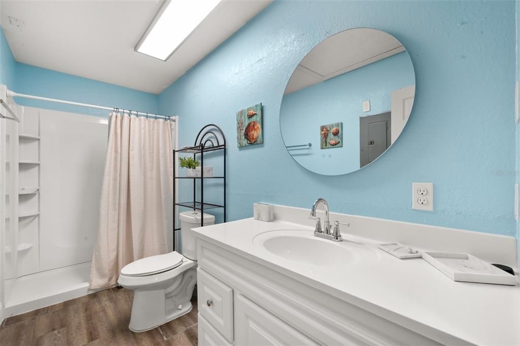 For Sale: $474,900 (5 beds, 3 baths, 2730 Square Feet)